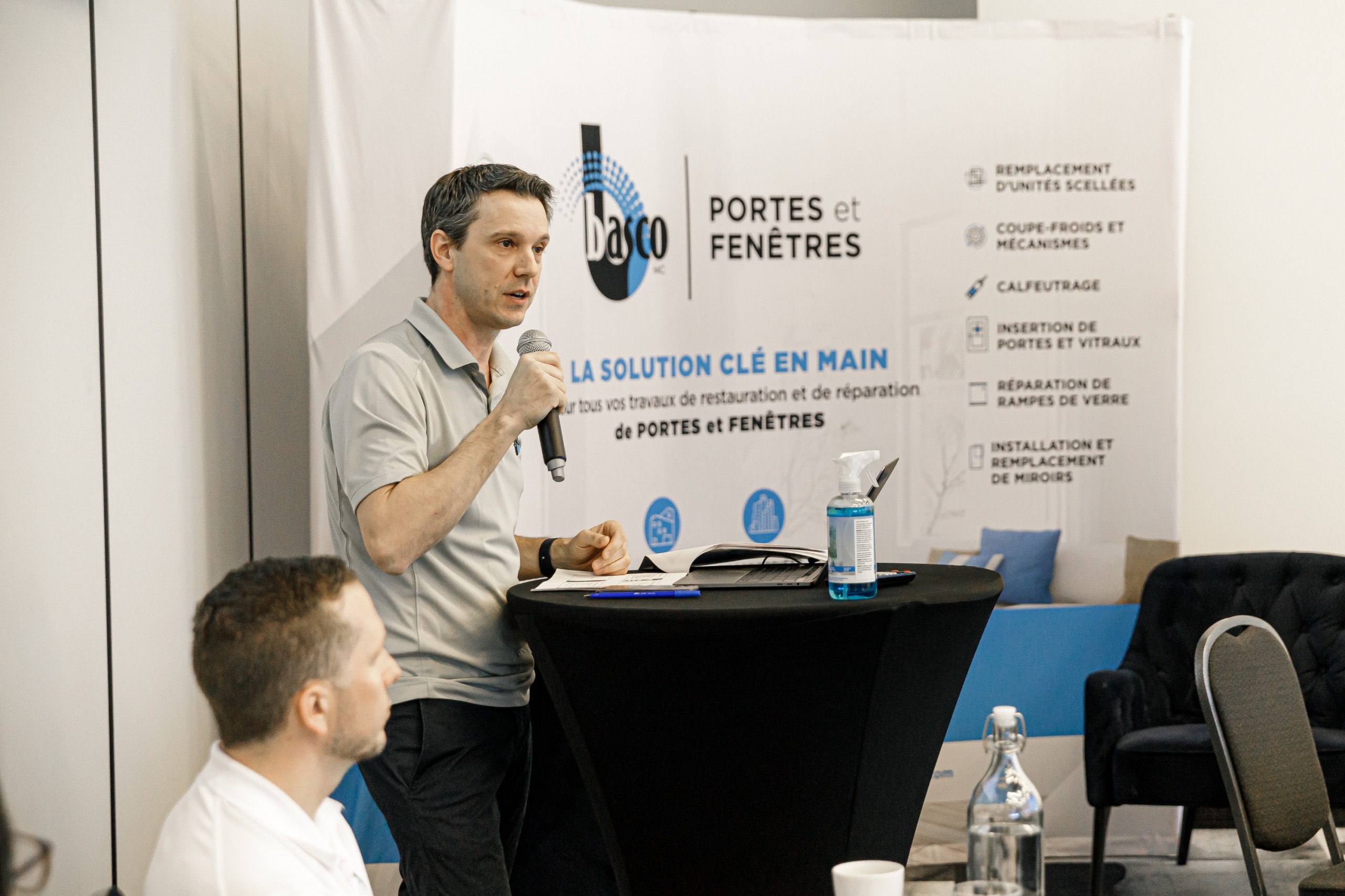 fenêtres bâtisse commerciale montréal